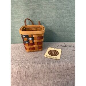 Boyds Collection Handwoven Basket Vintage American flag design 2000